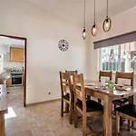 Villa Celina By Algarve Holidays Guia (Faro)