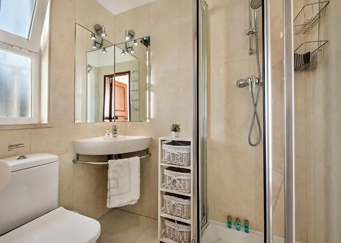 Celina By Algarve Holidays