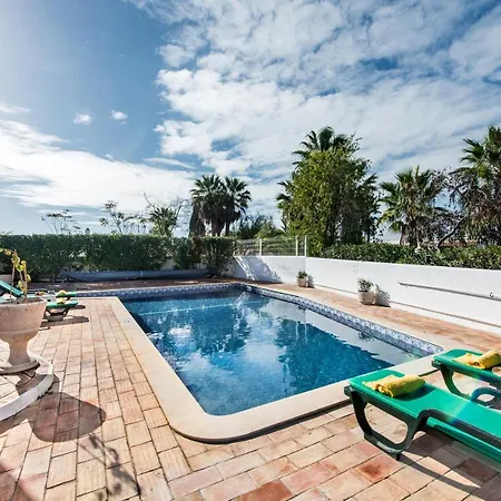 Villa Celina By Algarve Holidays Guia (Faro)